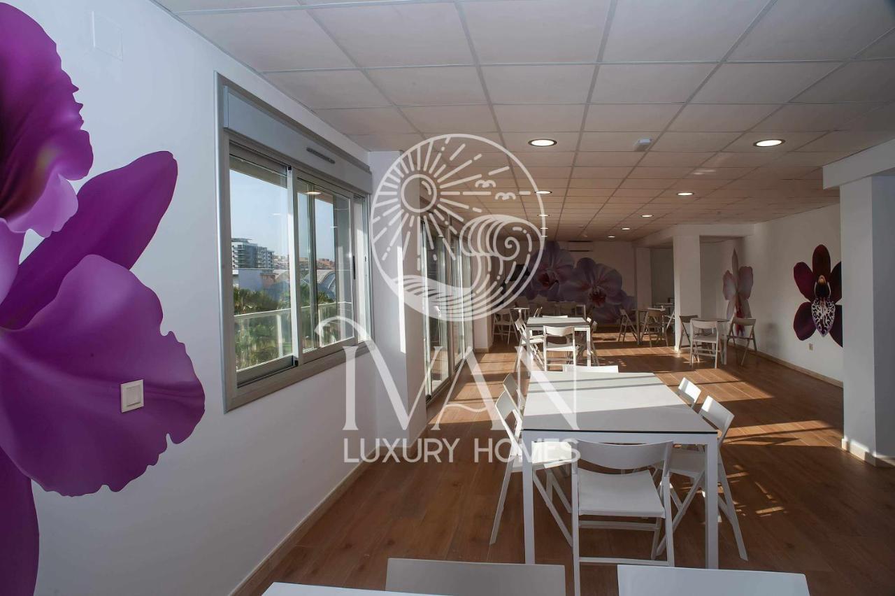 Casa Indigo - Ivan Luxury Homes - 9ª Planta - Suroeste - 1ª Línea de Playa Oropesa del Mar Exterior foto