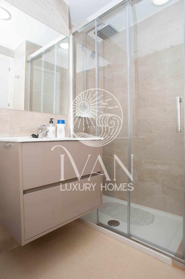 Casa Indigo - Ivan Luxury Homes - 9ª Planta - Suroeste - 1ª Línea de Playa Oropesa del Mar Exterior foto